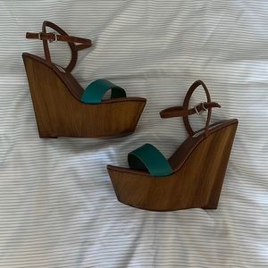 Size 5 wedges